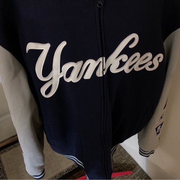 Genuine Merchandise 26X World Series Championship Varsity Jacket XXL - Picture 7 of 7